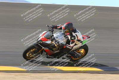 media/Nov-05-2022-SoCal Trackdays (Sat) [[f8d9b725ab]]/Bowl (1145am)/